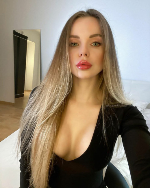 Элитные эскортницы