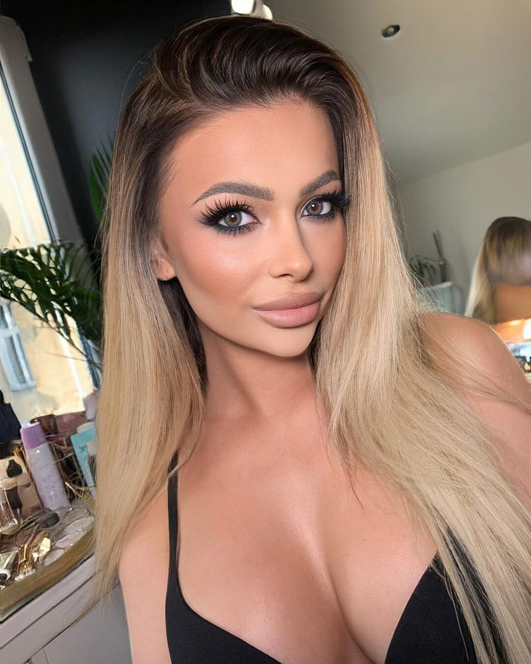 Элитные эскортницы