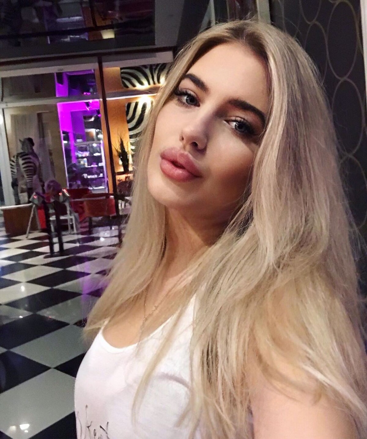 Элитные эскортницы