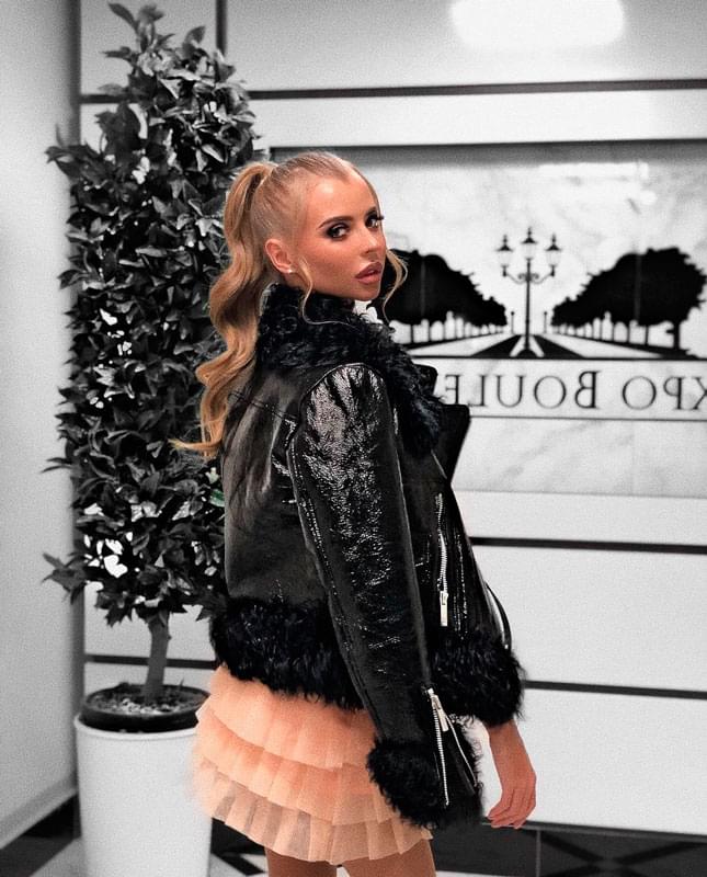 Элитные эскортницы